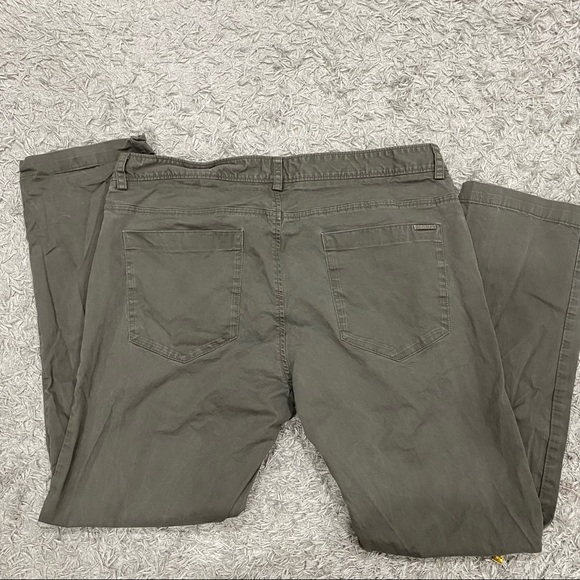 Calvin Klein Jeans - Picture 5 of 6